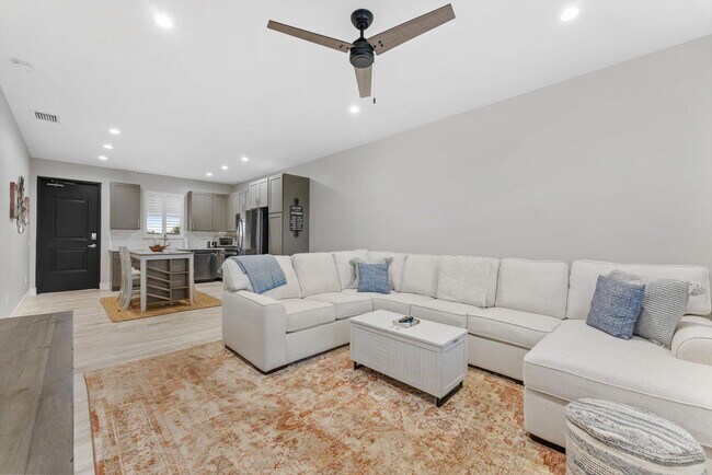 Building Photo - 3512 Grand Prix Farms Rd