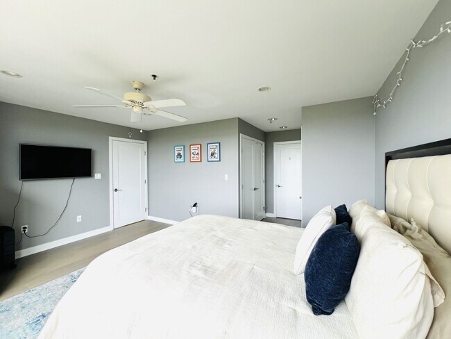 Building Photo - 350 Revere Beach Blvd