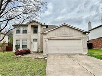 Building Photo - 2324 Basswood Dr