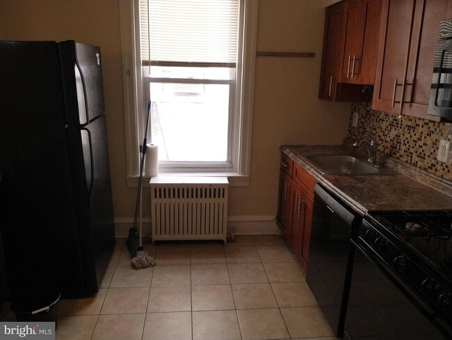 Building Photo - 6369 Sherman St