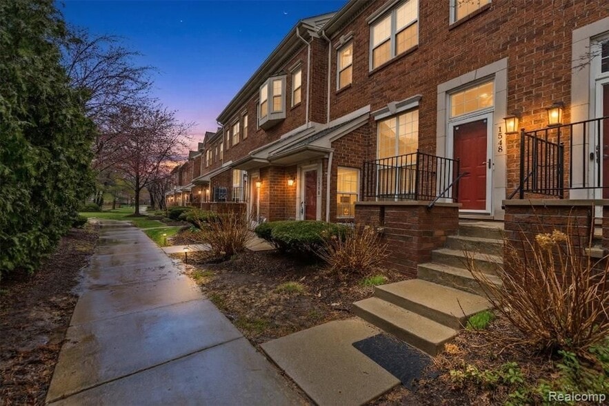 Building Photo - 1548 Maryland Club Dr