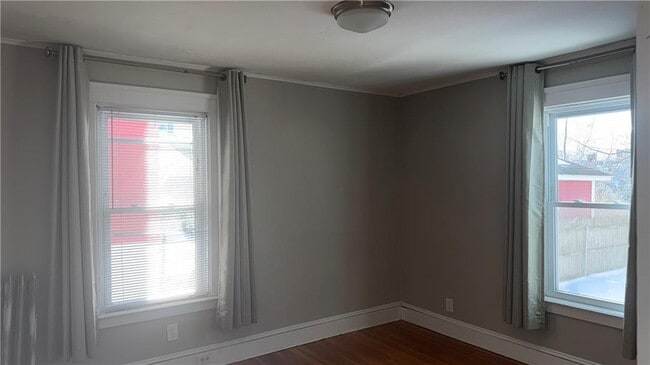 Building Photo - 54-54 Waltham St