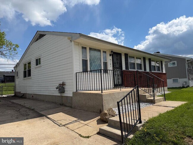 Building Photo - 3207 Gartside Ave