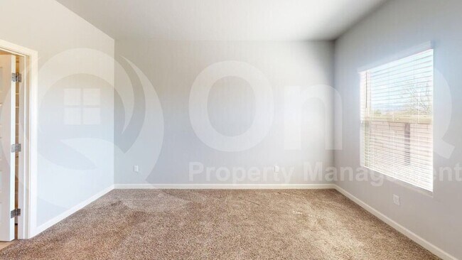 Building Photo - 1105 W Still Meadows Ln