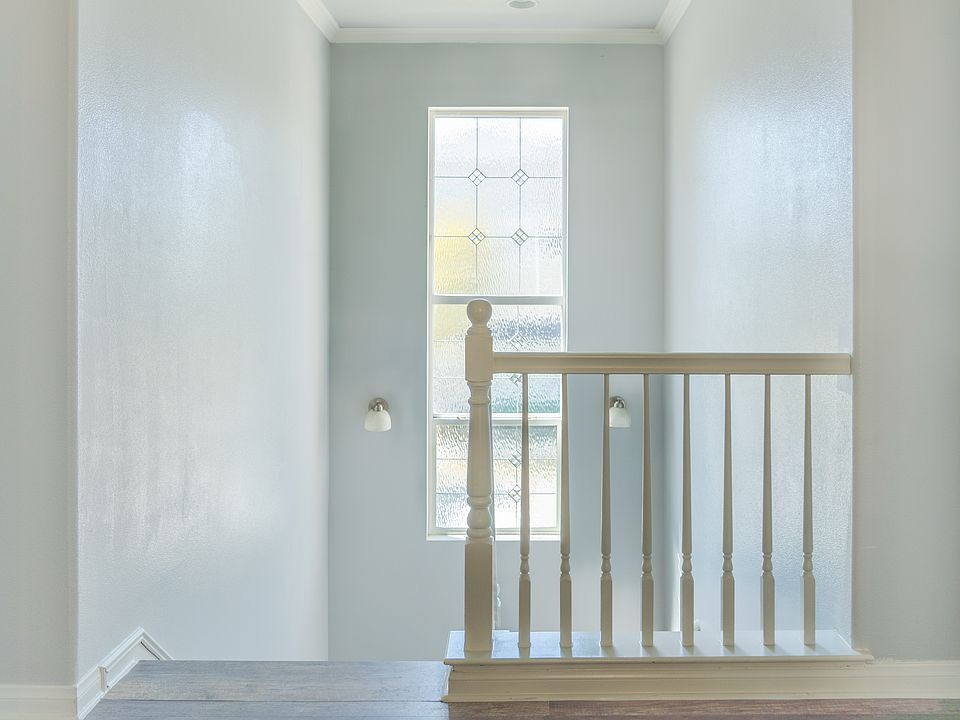 Building Photo - 329 Kiawah River Dr