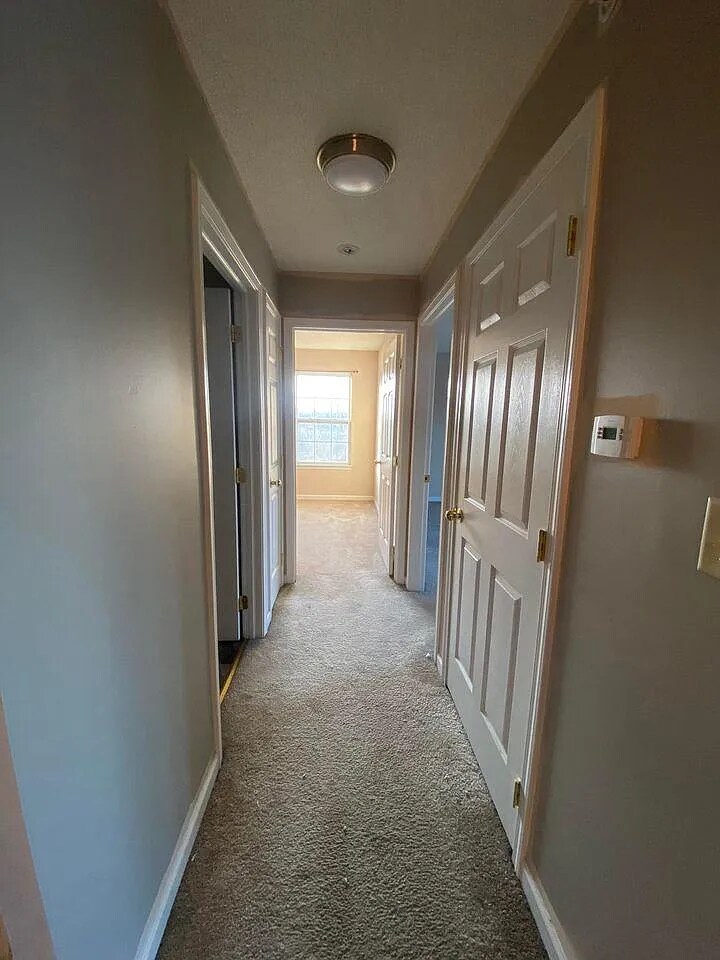 Building Photo - 8121 N Main St