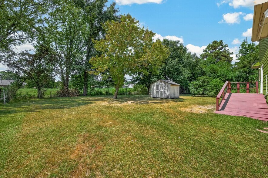 Building Photo - 13309 Milo Dr