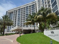Building Photo - 10275 Collins Ave