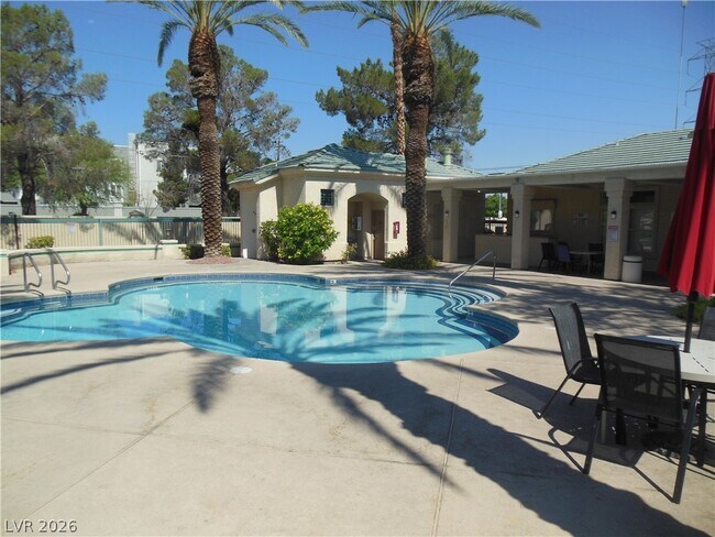 Building Photo - 5155 W Tropicana Ave