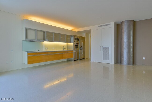 Building Photo - 3726 S Las Vegas Blvd