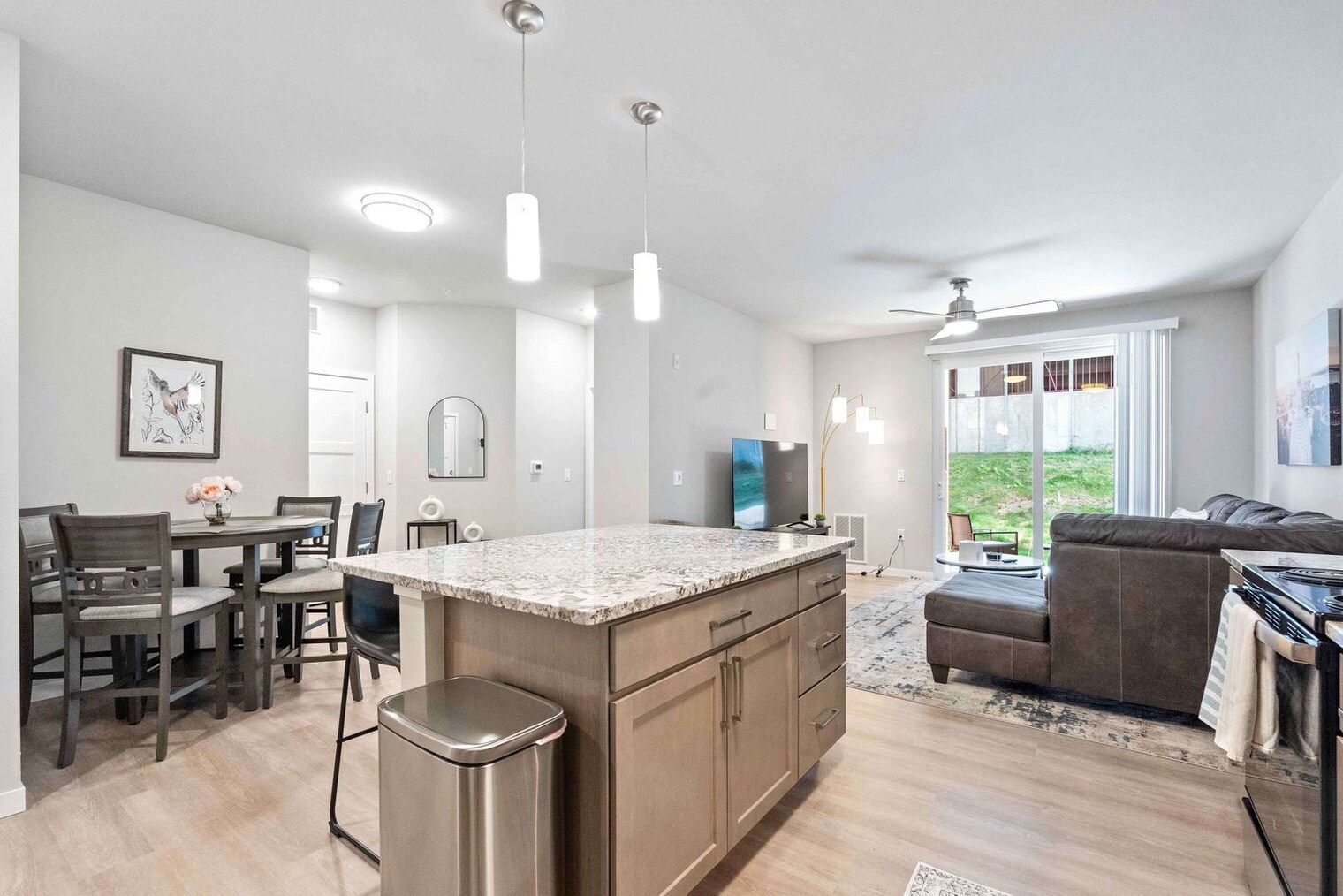 Building Photo - 601 Sand Pearl Ln