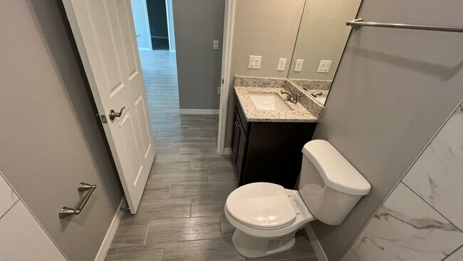 Building Photo - Smart & Stylish 3BD/2BA Palm Bay Home – Modern Upgrades, No Water Bills!
