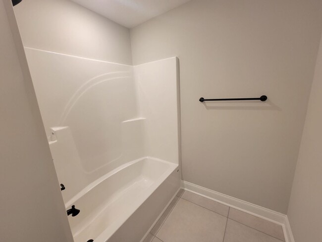 Building Photo - Baldwin Place - Columbia County