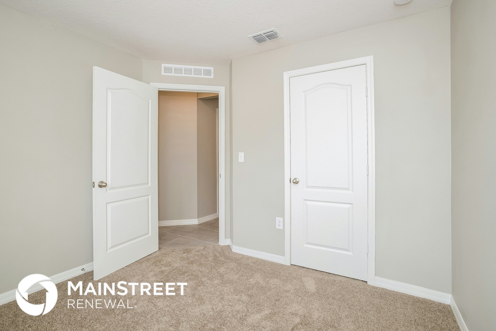 Building Photo - 1353 Brenway Dr