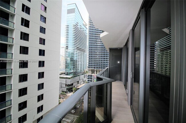 Building Photo - 55 SW 9th St