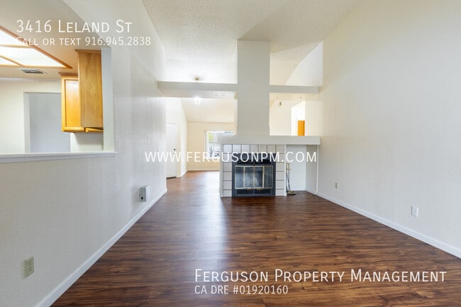 Building Photo - 3416 Leland St