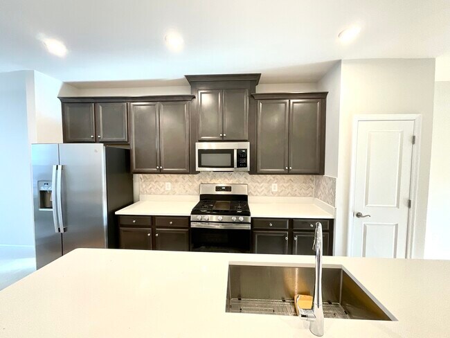 Building Photo - 3562 Stella Blue Dr