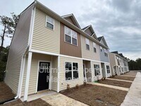 Building Photo - 120 Buckhorn Ave
