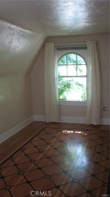 Building Photo - 324 Ximeno Ave