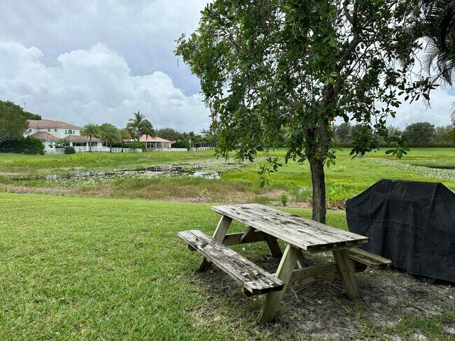 Building Photo - 4644 Windward Cove Ln
