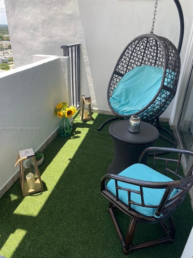 Building Photo - 2750 NE 183rd St