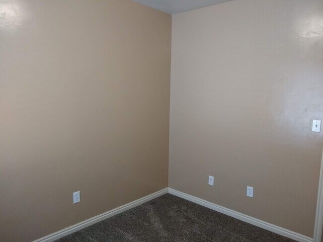 Building Photo - BEAUTIFUL 4 BED 2.5 BATH HOME FOR RENT IN LEHI!!!