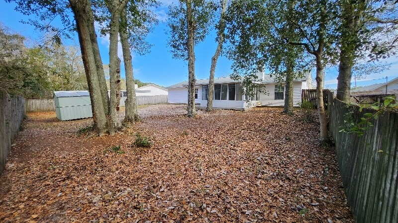 Building Photo - 915 Vonna Jo Cir