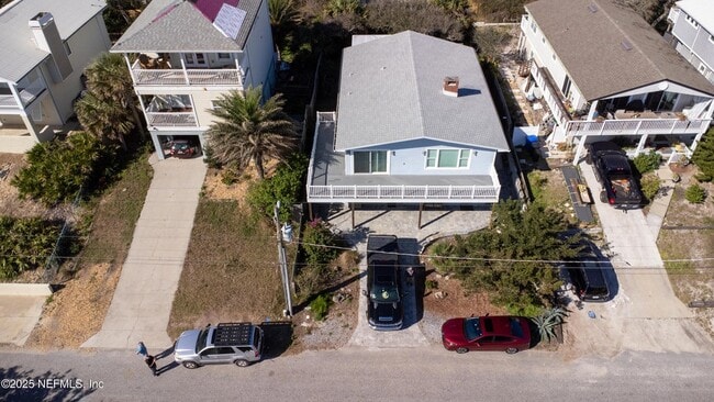 Building Photo - 5455 Pelican Way