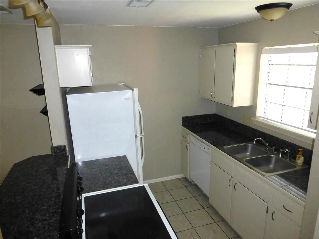 Building Photo - 4356 Stumberg Ln