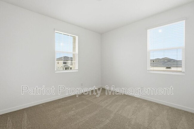 Building Photo - 6922 W Buckhorn Trail