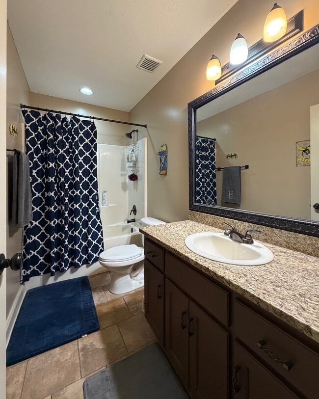 Building Photo - 61 Boulder Dr