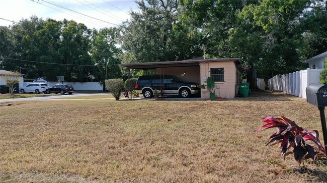 Building Photo - 502 N Beverly Ave