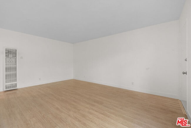 Building Photo - 1433 Brockton Ave