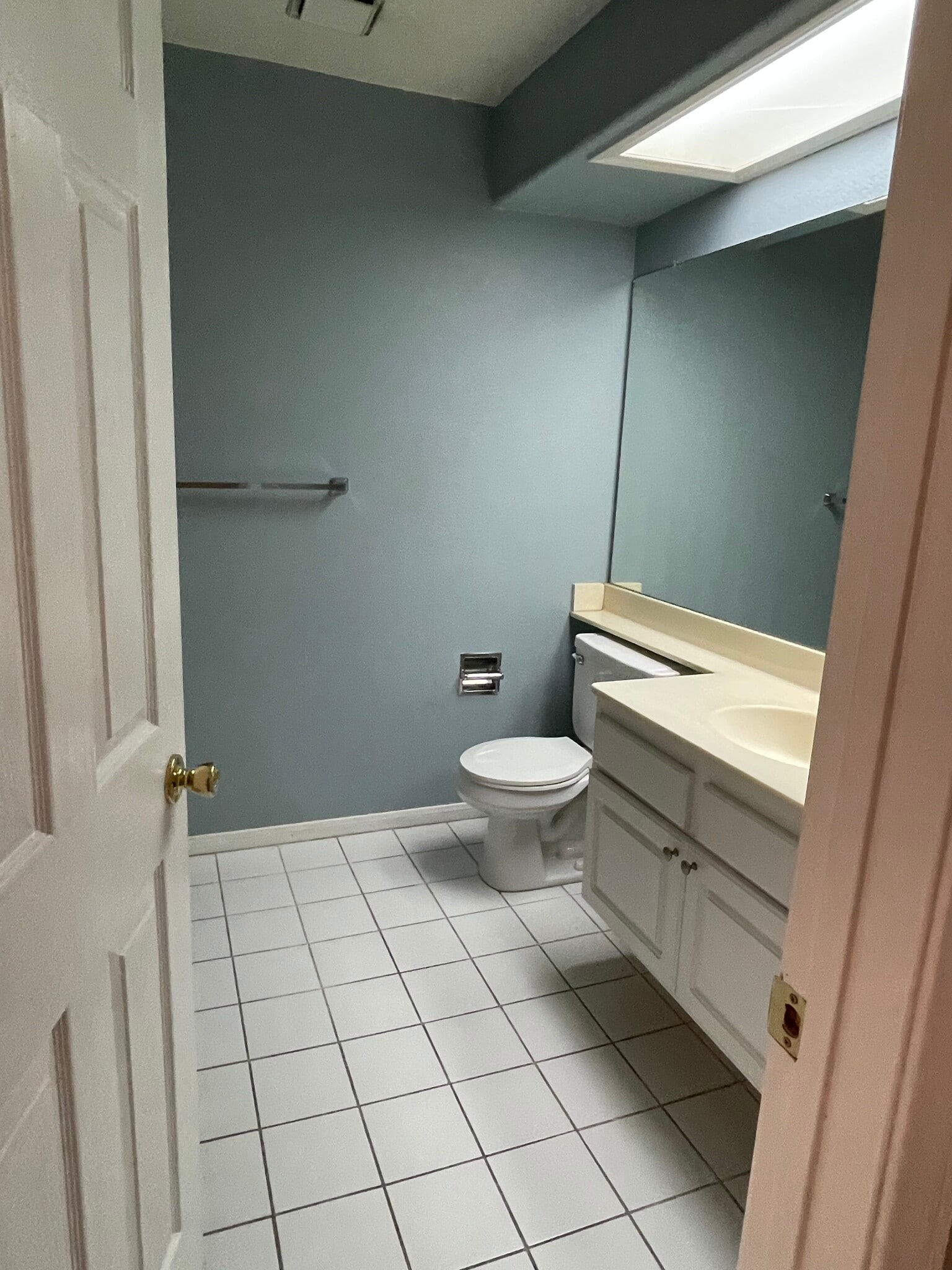 Building Photo - 42140 Lyndie Ln