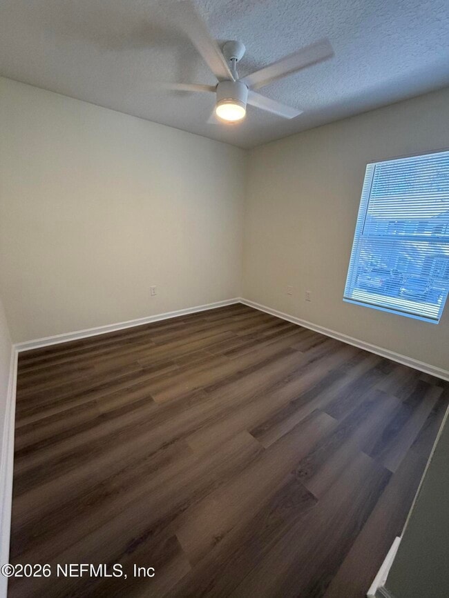 Building Photo - 1418 Manotak Point Dr