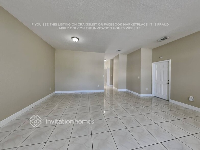 Building Photo - 8840 NW 147th Ln