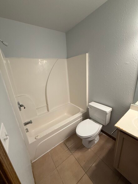 Building Photo - 1530 Citadel Dr