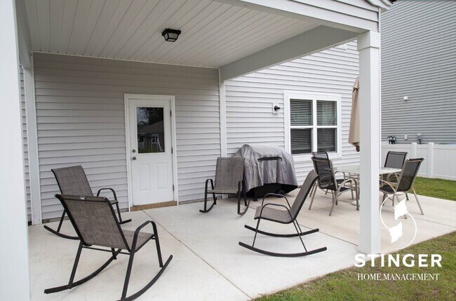 Building Photo - 24 Chauga St