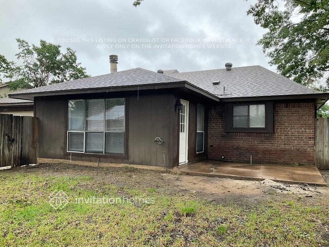 Building Photo - 4009 Eagle Pass