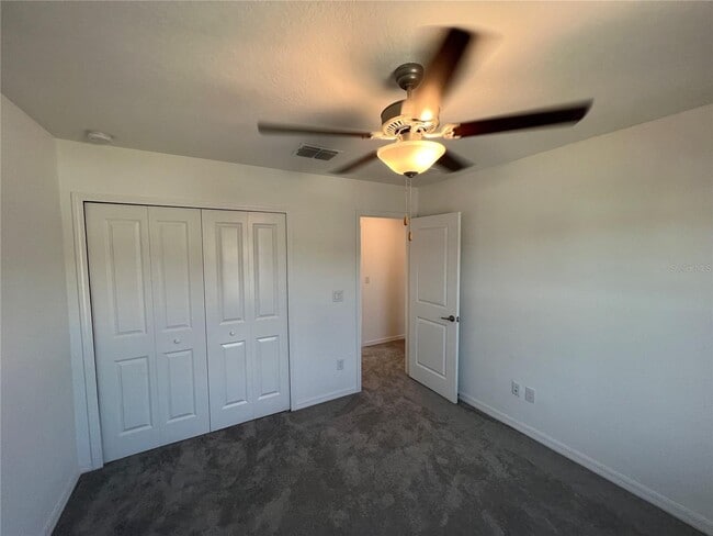 Building Photo - Stunning 5 Bed/2.5 Bath Home in Wesley Chapel with 2869 sq ft - Must See!