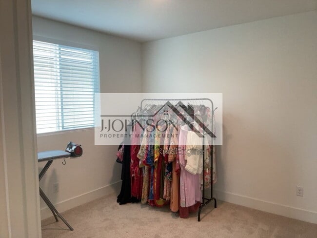 Building Photo - 16411 Bandon Ln