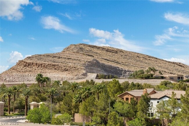 Building Photo - 4053 Heron Fairway Dr