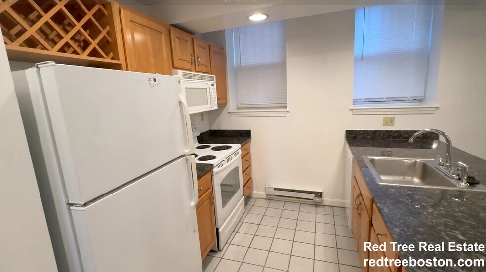 Primary Photo - 117 Park Dr