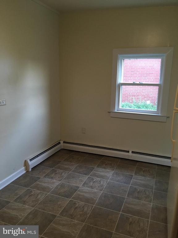 Building Photo - 309 Brower Ave