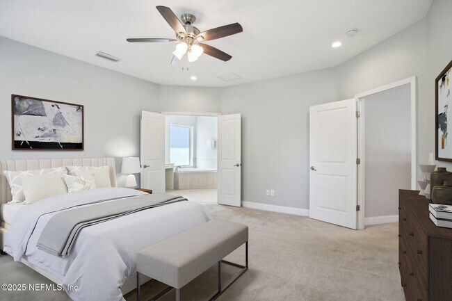 Building Photo - 439 Pelican Pointe Rd