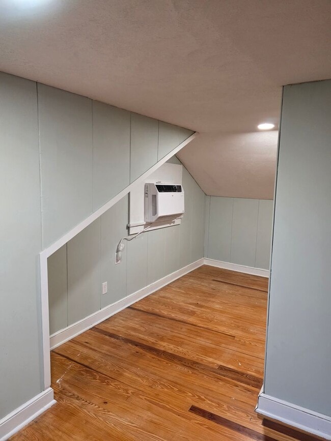 Building Photo - 116 Sixth Avenue