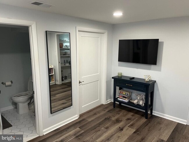 Building Photo - 2100 N Brandywine St