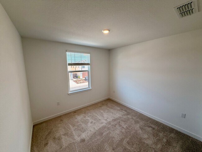 Building Photo - 12620 Hereford Ave