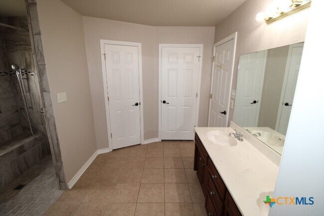 Building Photo - 603 Mustang Trail