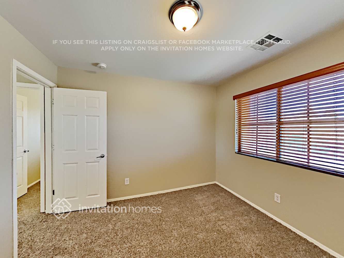Building Photo - 15288 W Tasha Dr